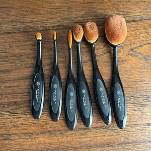 Anastasia Beverly Hills Brushes